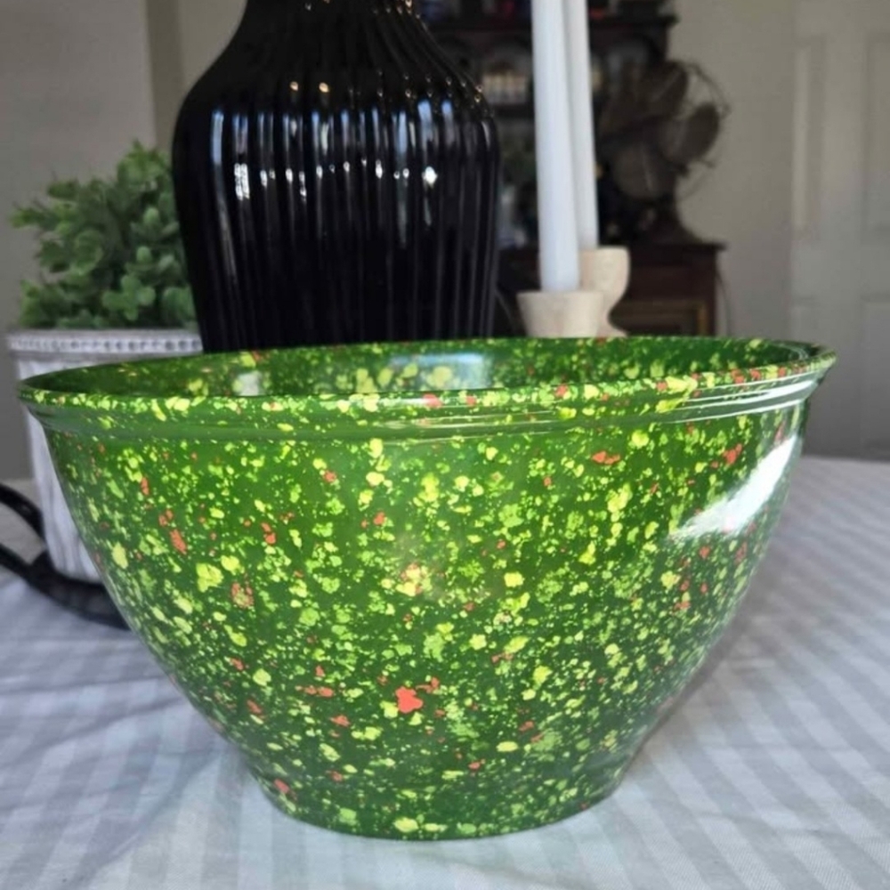 Rachel Ray Garbage Melamine Bowl
